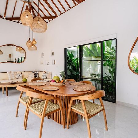 Villa Emilia Танах Лот Экстерьер фото